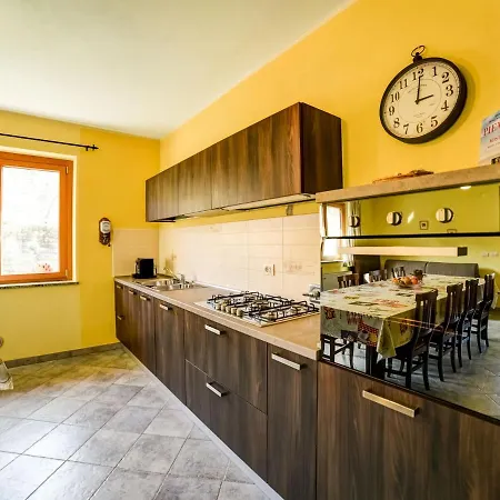 Nyaraló Typical Piedmontese House In The Langhe *