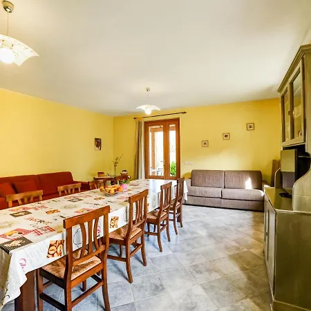 Typical Piedmontese House In The Langhe Semesterbostad Vesime