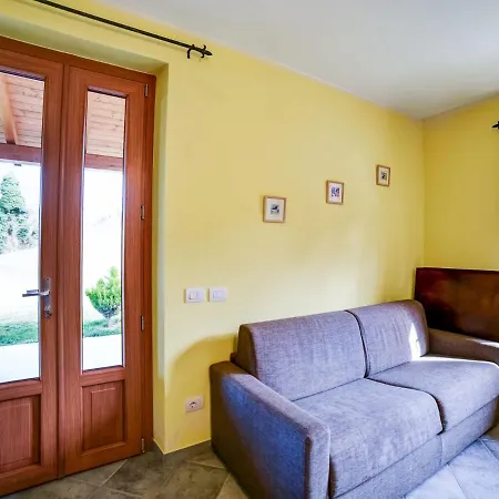 Typical Piedmontese House In The Langhe Semesterbostad