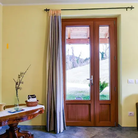 Typical Piedmontese House In The Langhe Holiday home
